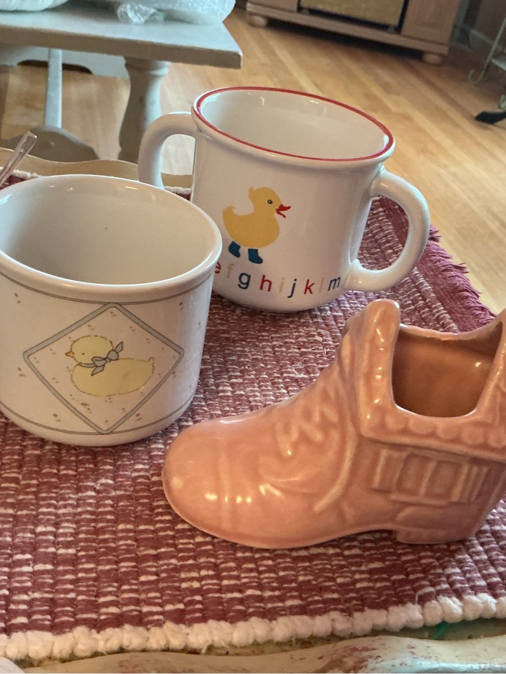 Children’s china set…two cups ..euc..one planter/ holder ( vintage)